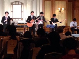 9D75AB6C-15D8-4952-8540-30CD43905104iphone_photo