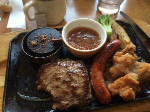 B90EC59B-01D2-4405-BCA1-703150514282iphone_photo